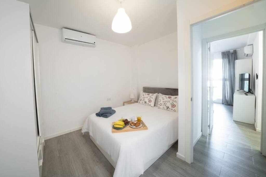1 Room Atico Pedregalejo مالقة المظهر الخارجي الصورة