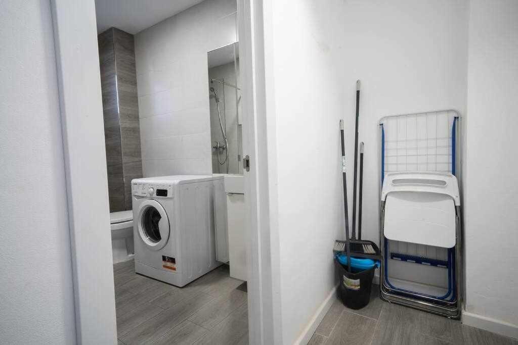 1 Room Atico Pedregalejo مالقة المظهر الخارجي الصورة